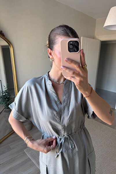 Sue Store Φόρεμα πουκάμισο με γκρι χακί γιακά με κορδόνι στη μέση και σκίσιμο