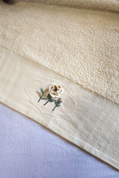 Newsevinç Ev Tekstili 100% Cotton Patterned Bath Towel