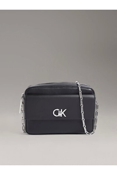 Calvin Klein حقيبة كروس نسائية LV04F3102GUB1