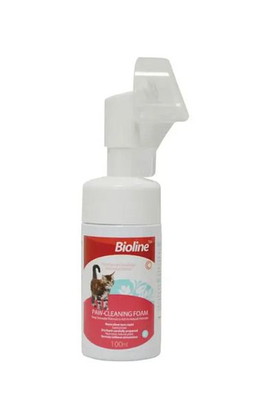 Bioline Cat Paw Cleaning Foam - 100ml Orange Scented with Built-in Brush for Healthy Paws