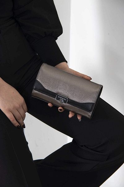 Silver Polo WALLET/SKIN LEATHERSilver Polo PLATINUM Wallet & Card Holder