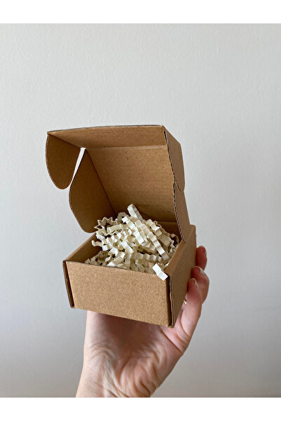 kubotique Kırpık Kraft Hediye Kutusu Adet 8x8x4 (Kırpıntı Rengi Farklılık Gös...