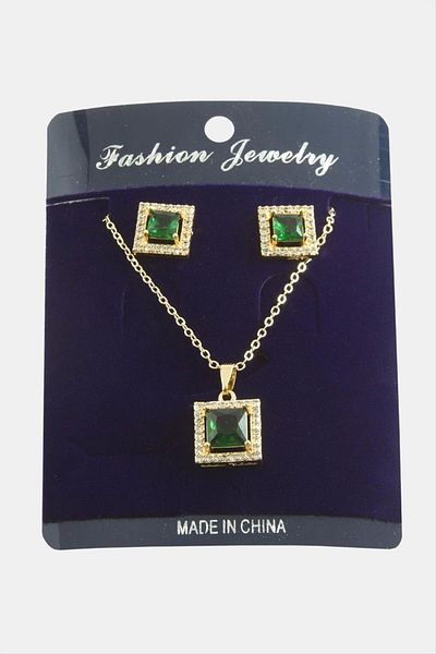 storeks Square Zircon Stone Set Necklace