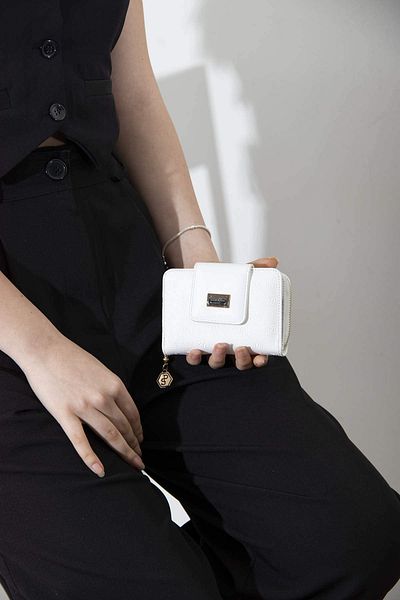 Silver Polo WALLET/SKIN LEATHERSilver Polo WHITE Wallet & Card Holder
