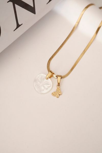 DEMOKAN Women's Steel Necklace Fine Italian Chain Stone Relief Butterfly Necklace