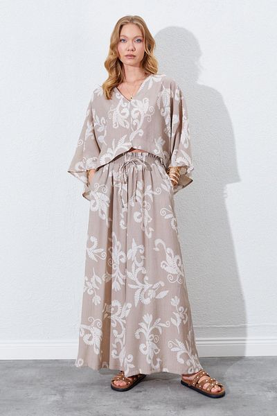 TENA Women's Beige Loose Blouse and Palazzo Pants Patterned Suit