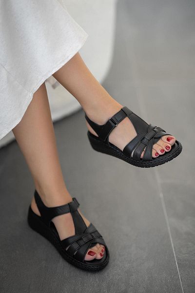 Parponi Moscow Women's Genuine Leather Sandals Black