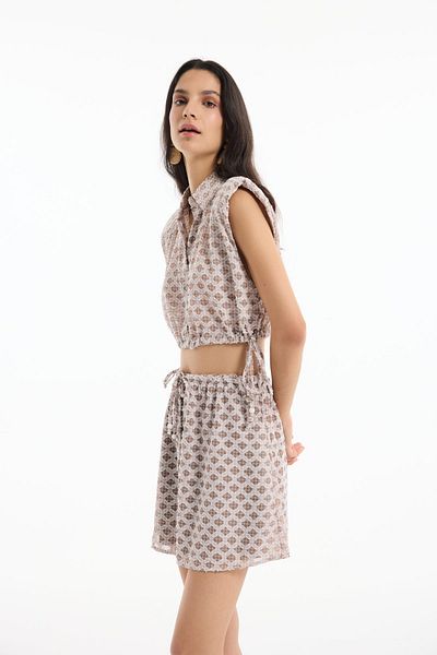 FASHION COCKTAIL Modern Ethnic Pattern High Waist Mini Skirt and Tie-Up Blouse Summer Two-Piece Set