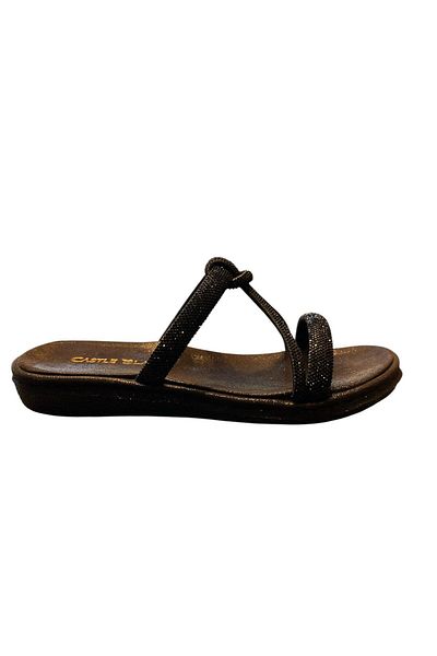 Castle Black Women Slippers