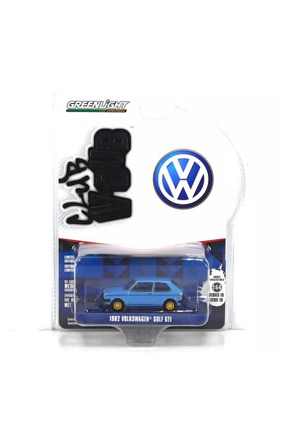 TimBox Nessiworld Greenlight 1/64 Club Vee-Dub Series 19- 1982 Volkswagen Golf– Monaco Blue