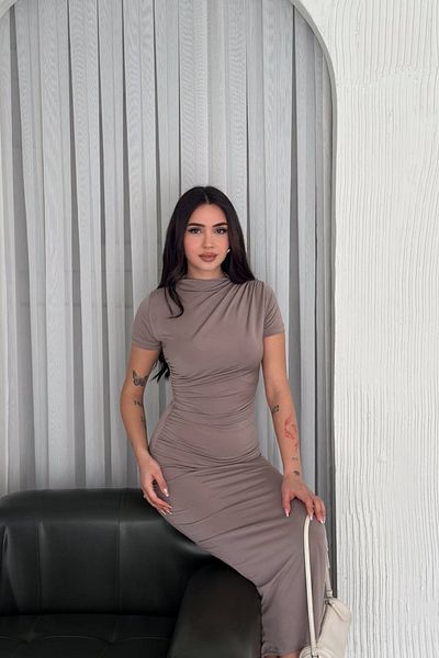 MOZENA Sandy Fabric Short Sleeve Drape Detail Long Dress