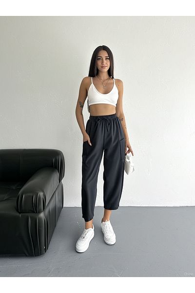 diaves Women's Black Side Pocket High Waist Woven Fabric Carrot Pants