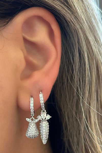 TAKIŞTIR Silver Color Steel Xuping Earrings with Pear and Carrot Figures (Pair)