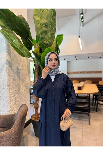 butik hira Φόρεμα με λεπτομέρεια από ύφασμα φράουλα με κουμπί