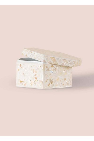 The Mia Hexagon Box 24X21X12 cm Tlc0076