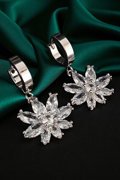 Serenita Mare Kadın Çelik Gümüş Kaplama Zirkon Taşlı Büyük Çiçek Temalı Halka Klipsli Sallantılı Model Küpe