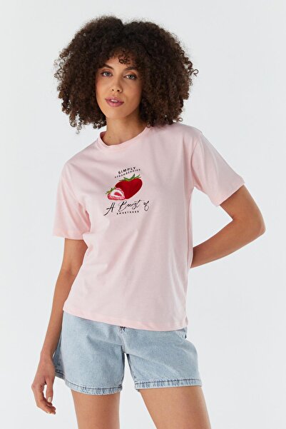Shopping Shop Μπλουζάκι με κέντημα φράουλα ΡΟΖ