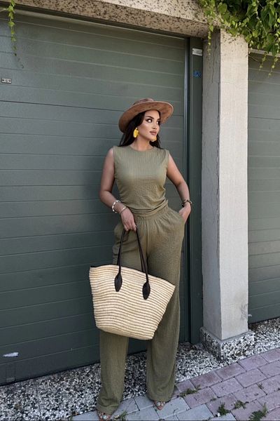 Aventien Seersucker Khaki Blouse Pants Set