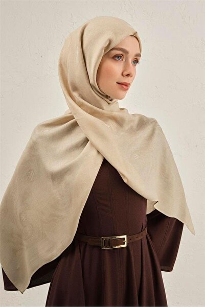 Armine Woolair Shawl 1 04