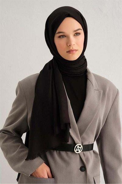 Armine Formal Logo Viscon Shawl 05 Model