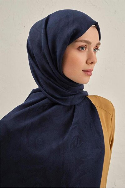 Armine Woolair Şal 1 02