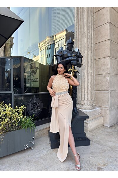 1Moda1Tarz Γυναικείο φόρεμα ειδικής σχεδίασης με εισαγόμενο ύφασμα, σάλι και λεπτομέρεια με πέτρα, με μοτίβο τριαντάφυλλου, με σχισμή και επένδυση