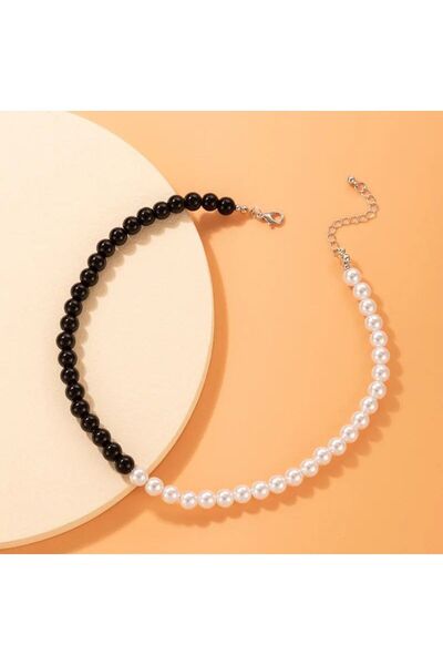 Shiklik MODA Pearl Necklace to Complement Your Elegance