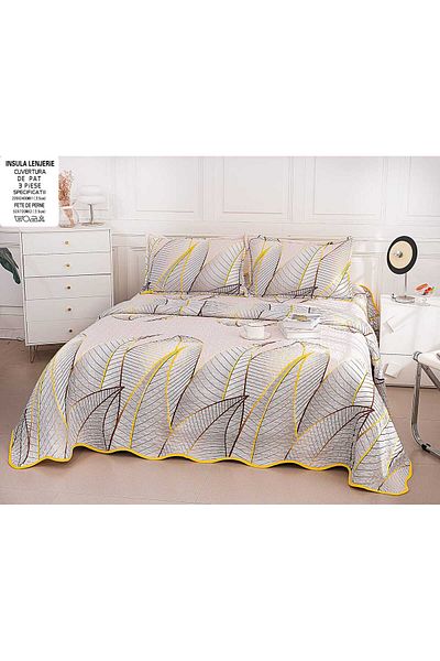 FIONNA.RO Double-Sided Quilted Cotton Blanket - Yellow With Eyelashes