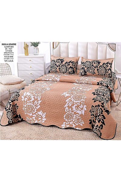 FIONNA.RO Quilted Cotton Quilt With Two Sides - Roses Royal Pattern