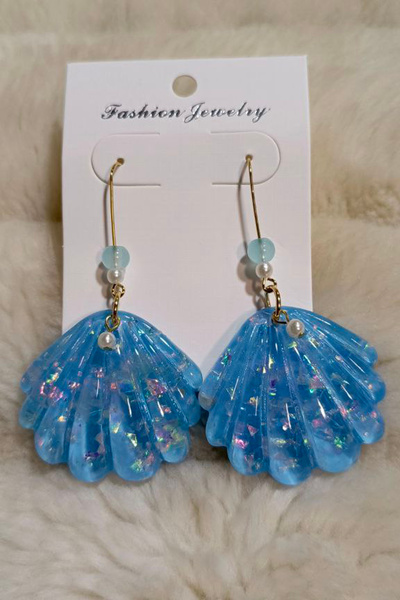 Shiklik MODA Complete Your Elegance with the Shiny Shell Model Earrings