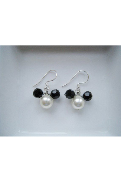 Shiklik MODA أقراط نسائية من اللؤلؤ الفضي اللون لتعزيز أناقتك