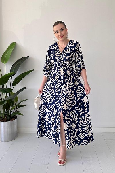 MaziButik Φόρεμα με μοτίβο νυχτερίδας Navy Blue