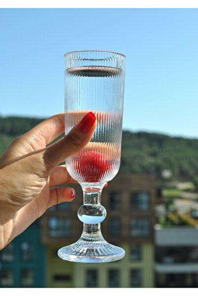 Qualitev 6 Pieces Footed Glass Goblet Coffee Side Water Glass - Champagne Glass