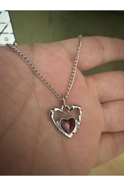 Herşey Nota Red Stone Heart Figured Unisex Necklace – 60 cm Chain, Symbol of Elegance and Love