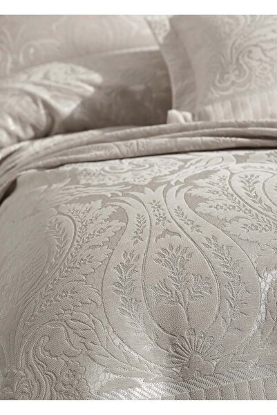 Dantela Hazel Şönilli Jakarlı Çift Kişilik Yatak Örtüsü Seti (250X260)-bej