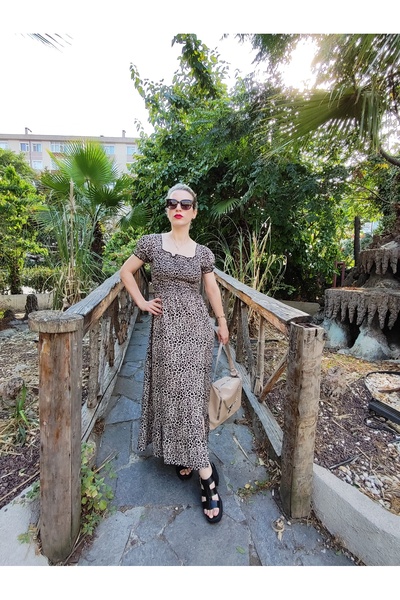 esperar Leopard dress