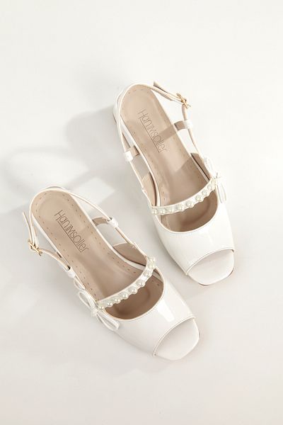 Hanımsoller Women's Maste Open Front Pearl White Patent Leather Short Heeled Shoes