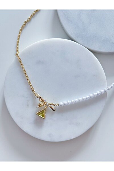 CHARMLUCKY سلسلة من اللؤلؤ على شكل فيونكة من الحجر الأخضر