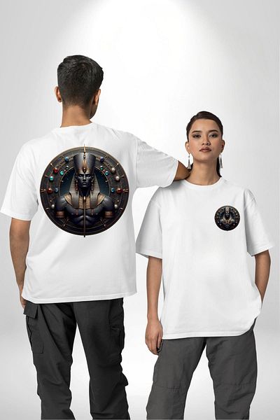 Angemiel تي شيرت Anhur Egyptian God of War and Hunting أبيض كبير الحجم للنساء والرجال مطبوع من الأمام والظهر