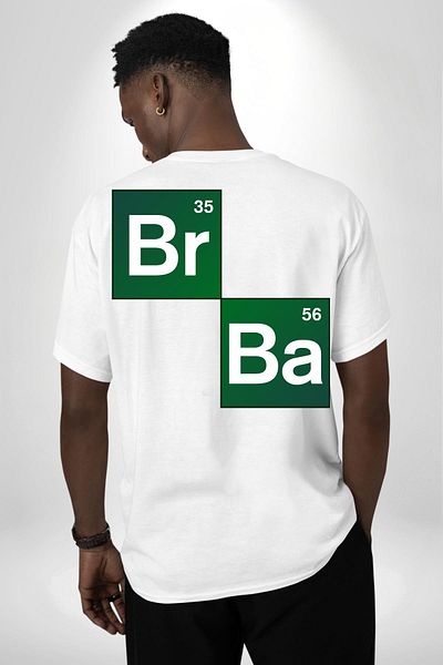 Angemiel تي شيرت مطبوع عليه الجدول الدوري Heisenberg Breaking Bad أبيض كبير الحجم للنساء والرجال من الأمام والظهر