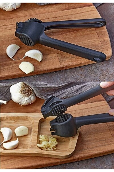 btm home 1 قطعة مطحنة الثوم باللون الأسود