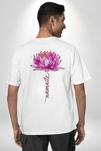 Angemiel تي شيرت أرجواني مطبوع عليه زهرة اللوتس وNamaste Written Yoga أبيض كبير الحجم للنساء والرجال مطبوع من الأمام والظهر