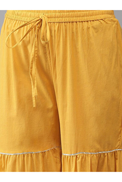 Ishin By Styli Embroidered Regular Kurta with Sharara and Dupatta Set