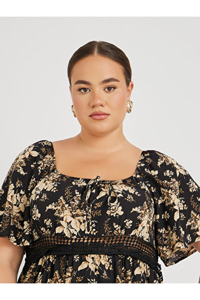 Styli Plus Size Printed Lace Detail A-Line Maxi Dress