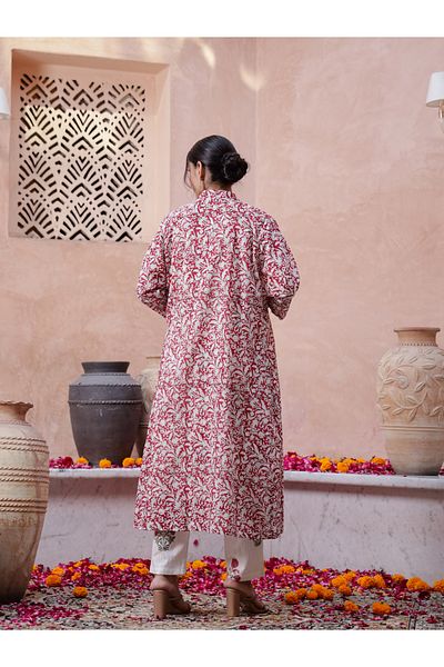 Sanskrutihomes By Styli Floral Printed Regular Pure Cotton Kurta and Pants Set