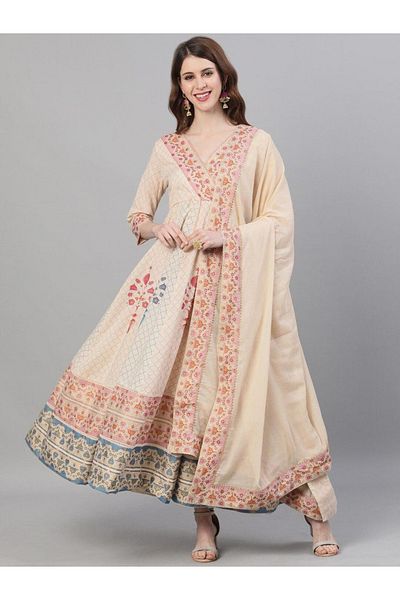 Ishin By Styli Printed V-Neck Kurta with Anarkali Dupatta Set