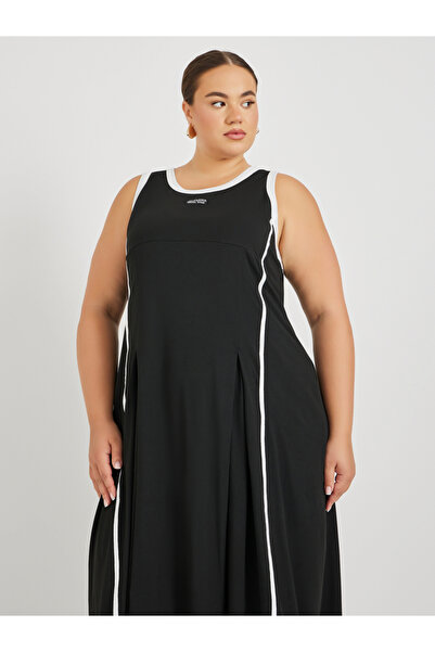 Styli Plus Size Sleeveless Round Neck Midi Dress