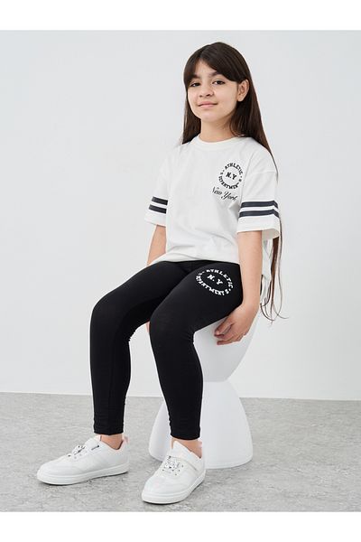 Styli Printed Oversized T-Shirt and Leggings Set