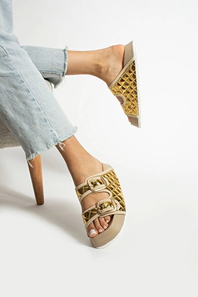 Sivarro Quilted Gold Buckle Women's Slippers – Orthopedic, Stylish, Non-Slip Sole