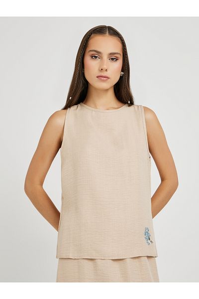 Styli Embroidered Detail Round Neck Tank Top and Skirt Co-Ords
